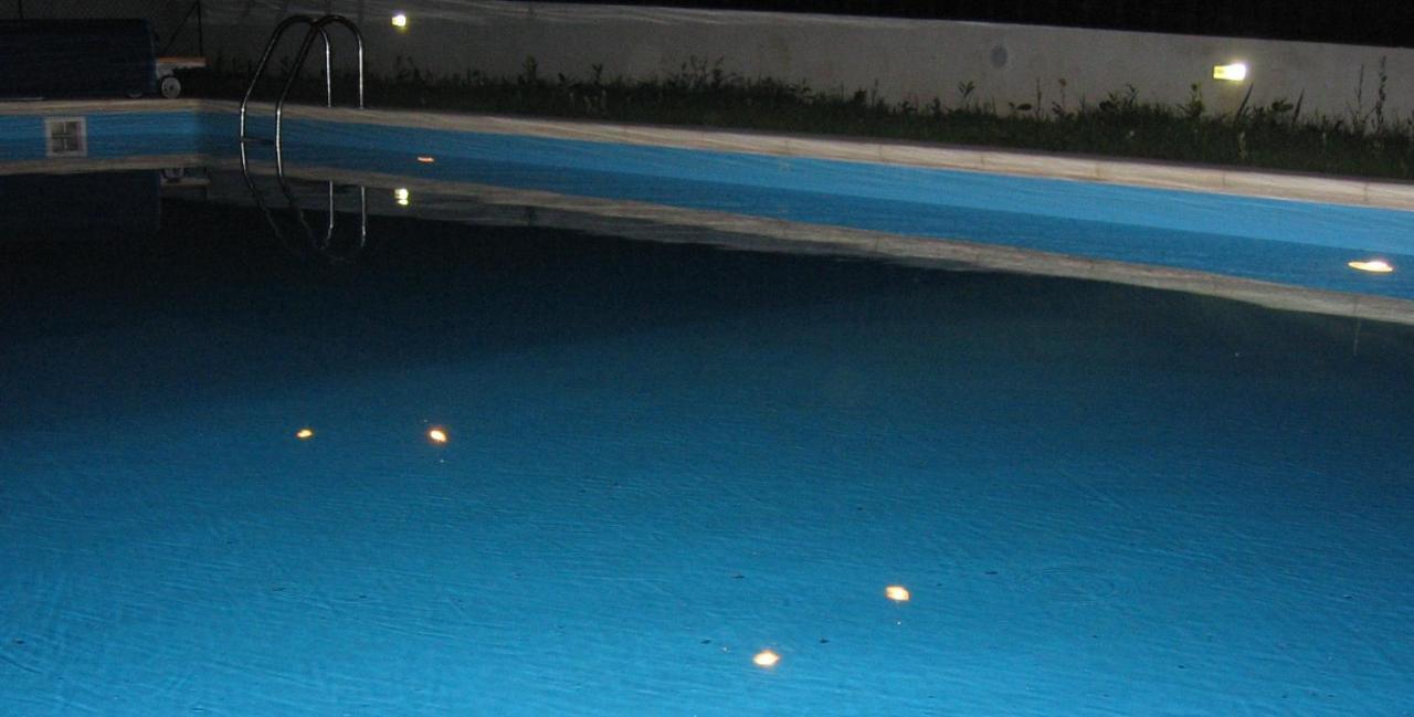 Casa Ribeira De Pera Villa Castanheira de Pera Ngoại thất bức ảnh