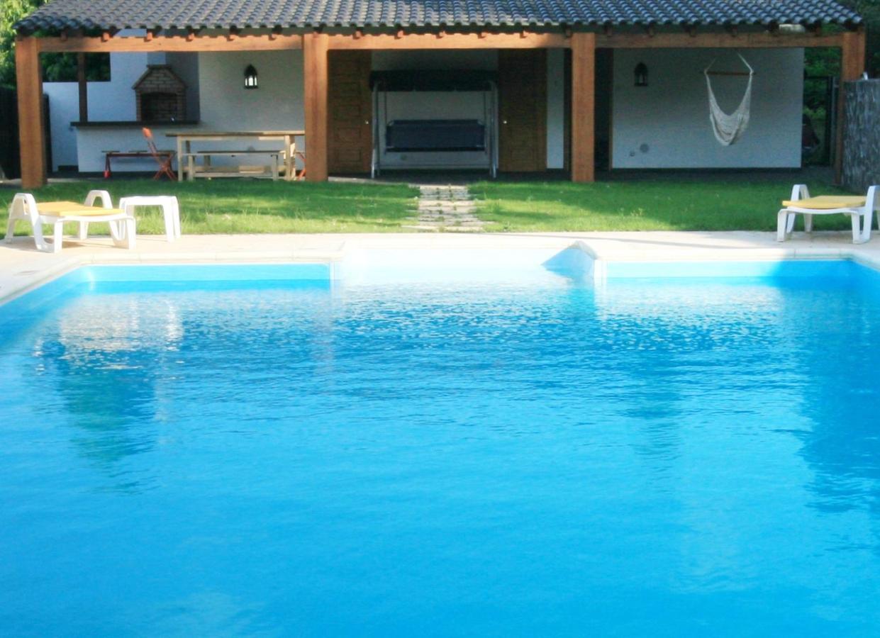 Casa Ribeira De Pera Villa Castanheira de Pera Ngoại thất bức ảnh